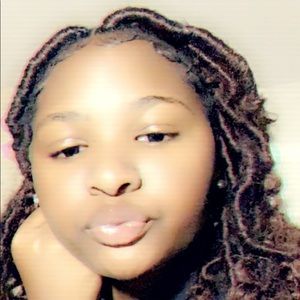 Meet your Posher, Destini